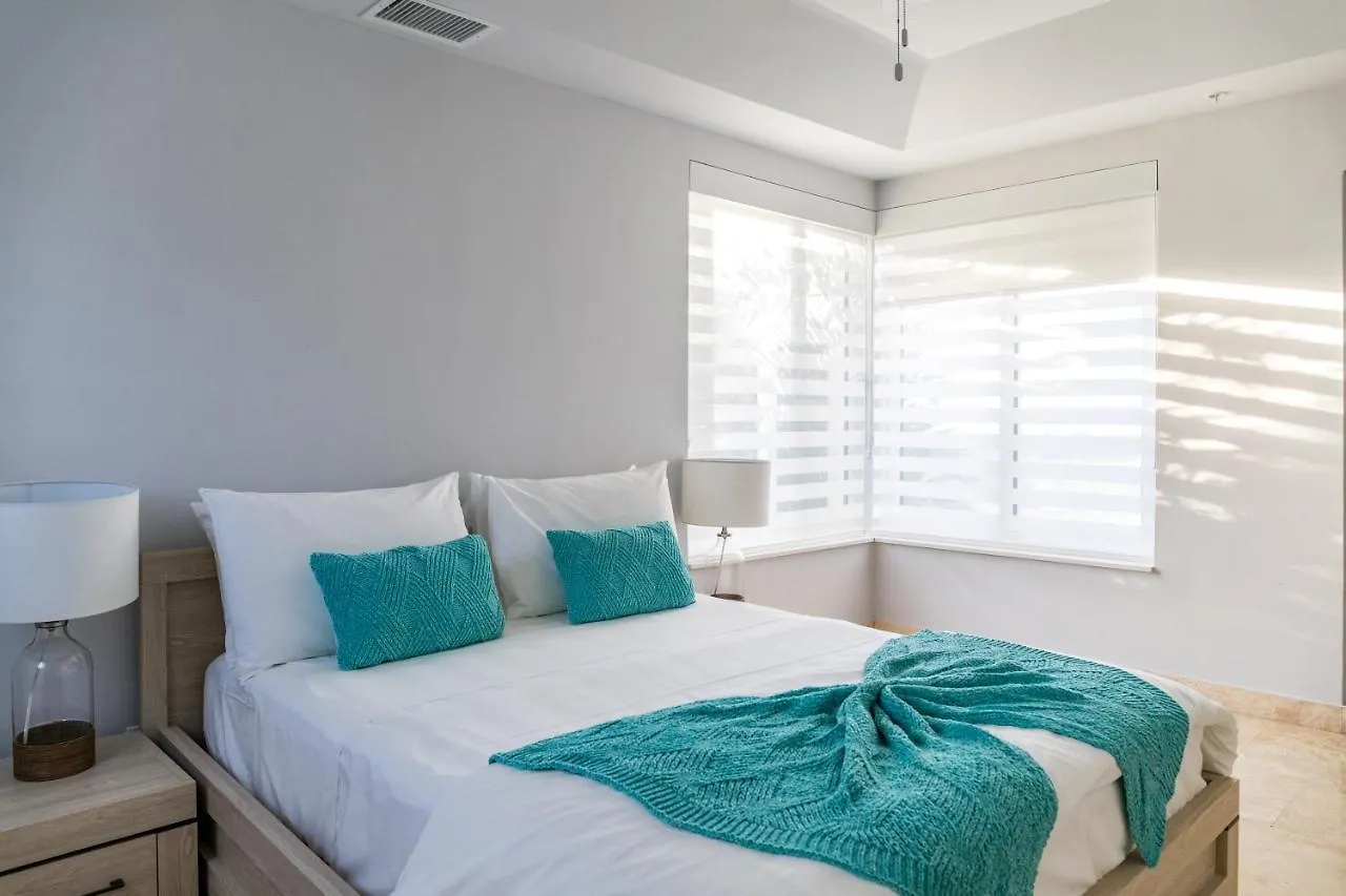 Wsv Units At La Vista Azul Condominium Providenciales 0*,