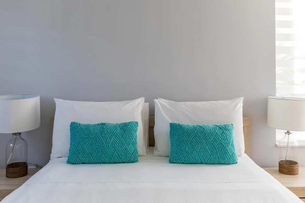 Wsv Units At La Vista Azul Condominium Providenciales